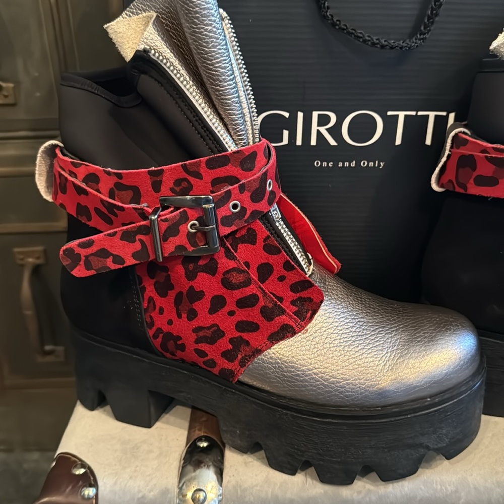 GIROTTI Custom Designed and Crafted boots from Italy - Picture 2 of 6